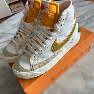 Nike Blazer Mid ‘77 (GS) 5Y